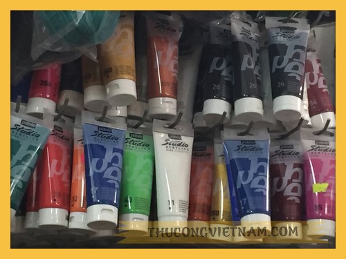 Màu acrylic dạng tuýp Pháp